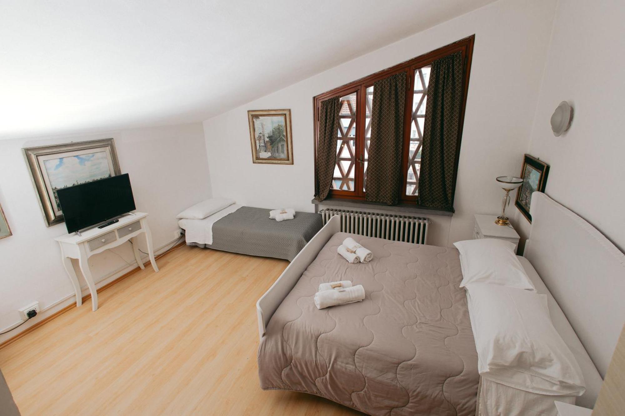 Enzo'S House Hotel Lucca Buitenkant foto